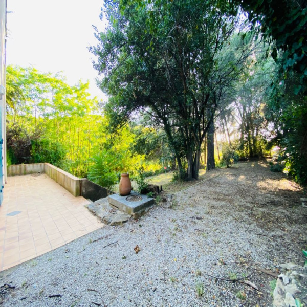 Offres de location Maison Saint-Cyr-sur-Mer 83270