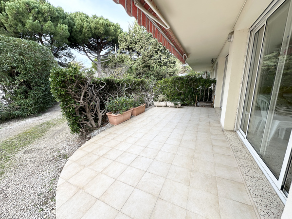 Offres de location Appartement Saint-Cyr-sur-Mer 83270