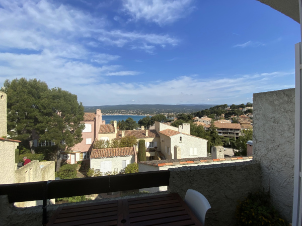 Location de vacances Duplex Saint-Cyr-sur-Mer 83270