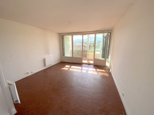 Offres de vente Appartement Saint-Cyr-sur-Mer 83270